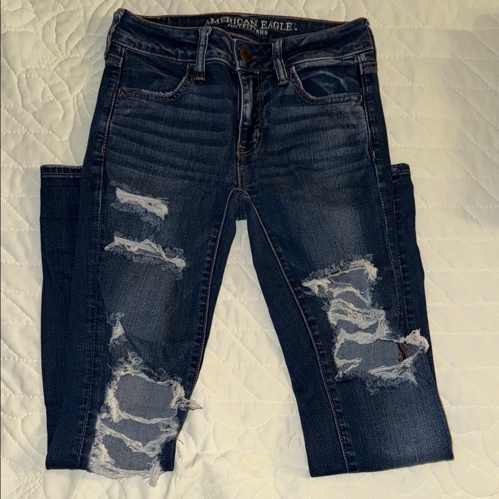 American Eagle Outfitters Blue Ankle Cropped Distressed Jeans - 0